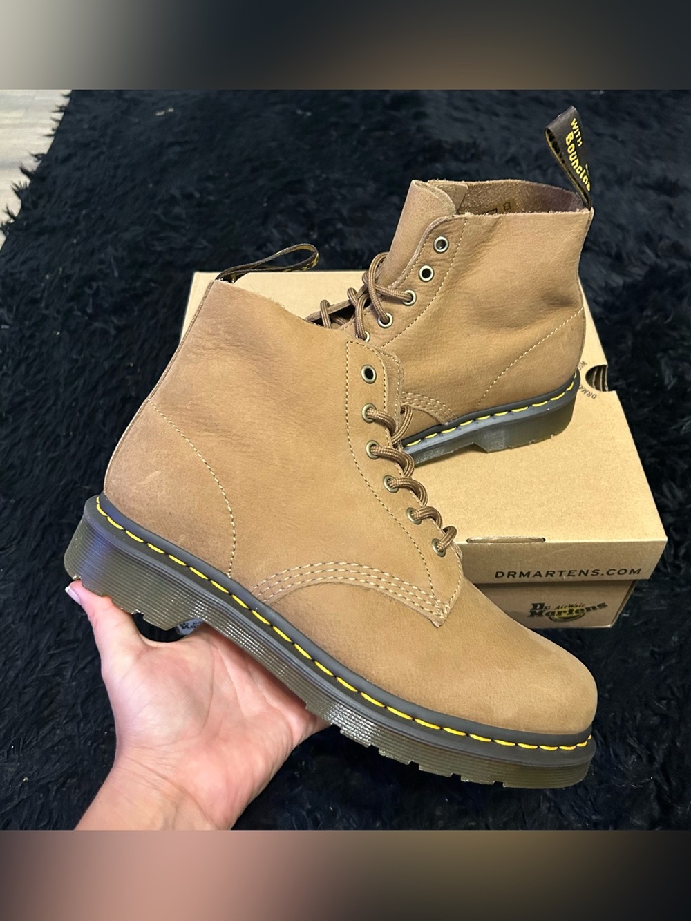 DR MARTENS 101 UB leather lace up boots booties shoes women’s 8 new in box